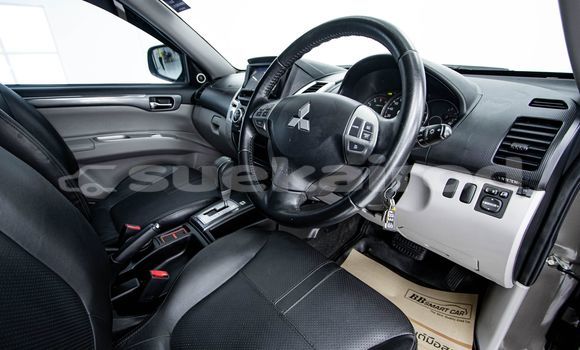 Buy Used Mitsubishi Pajero Brown Car in Bangkok in Bangkok Buy Used Mitsubishi Pajero Brown Car in Bangkok in Bangkok