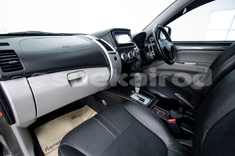 Big with watermark mitsubishi pajero bangkok bangkok 69015