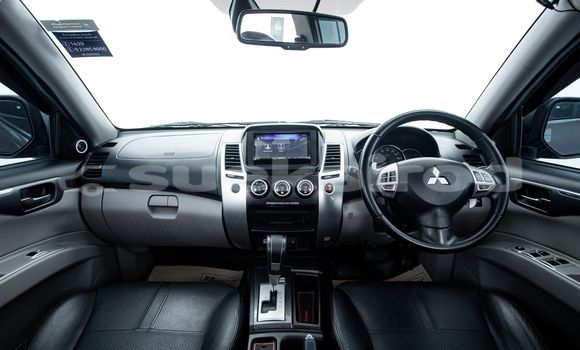 Buy Used Mitsubishi Pajero Brown Car in Bangkok in Bangkok Buy Used Mitsubishi Pajero Brown Car in Bangkok in Bangkok