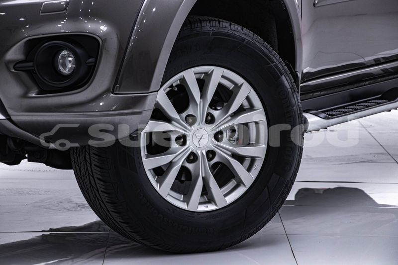 Big with watermark mitsubishi pajero bangkok bangkok 69015