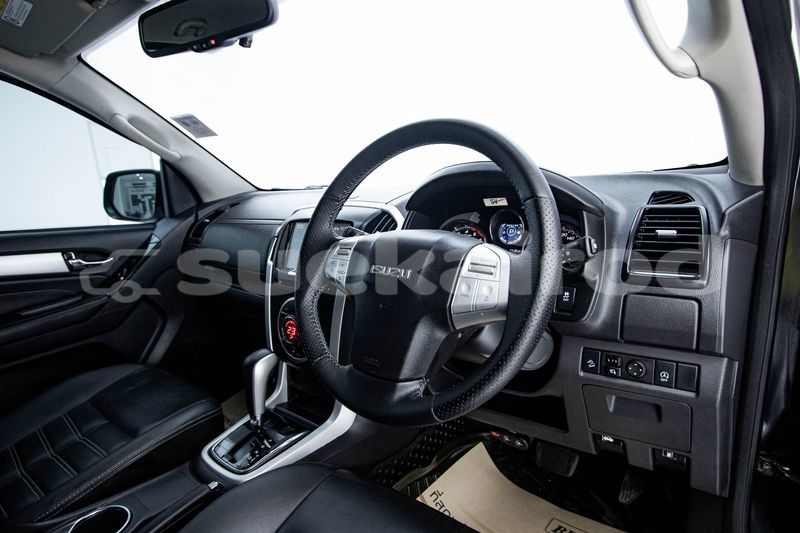 Big with watermark isuzu mu x bangkok bangkok 69016