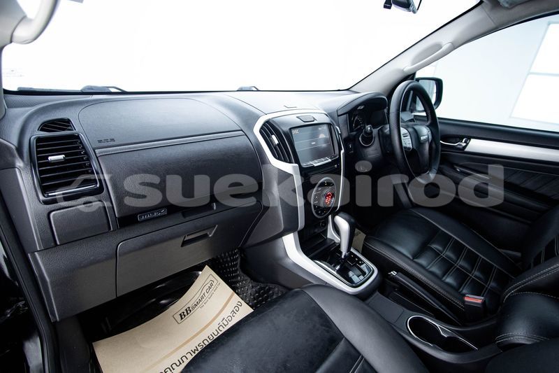 Big with watermark isuzu mu x bangkok bangkok 69016