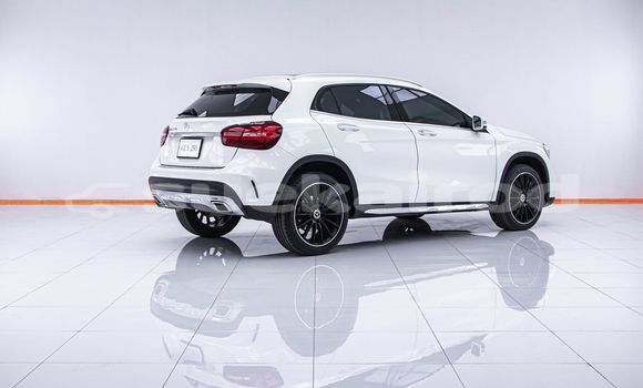 Buy Used Mercedes-Benz GLA-klasse White Car in Bangkok in Bangkok Buy Used Mercedes-Benz GLA-klasse White Car in Bangkok in Bangkok