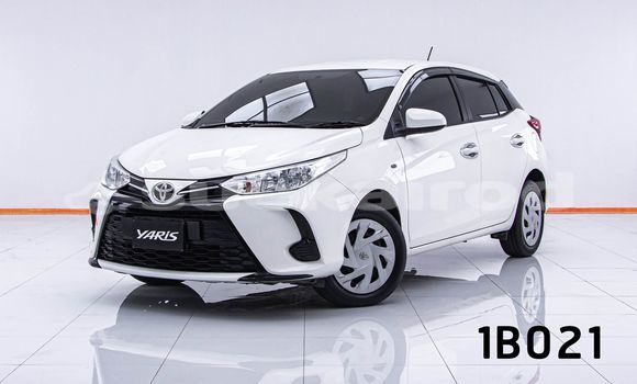 ซื้อ รถมือสอง Toyota Yaris ขาว รถยนต์ ใน %{เมือง} ใน กรุงเทพมหานคร ซื้อ รถมือสอง Toyota Yaris ขาว รถยนต์ ใน %{เมือง} ใน กรุงเทพมหานคร