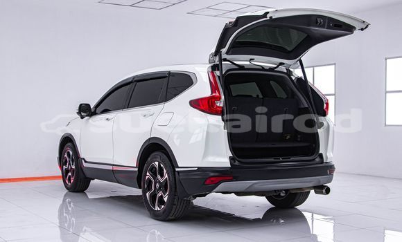 Buy Used Honda CR-V White Car in Bangkok in Bangkok Buy Used Honda CR-V White Car in Bangkok in Bangkok
