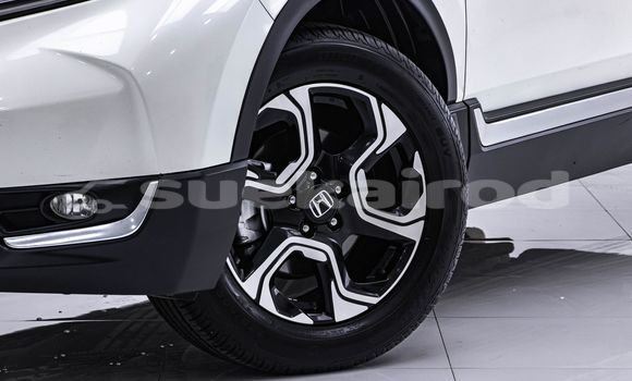 Buy Used Honda CR-V White Car in Bangkok in Bangkok Buy Used Honda CR-V White Car in Bangkok in Bangkok