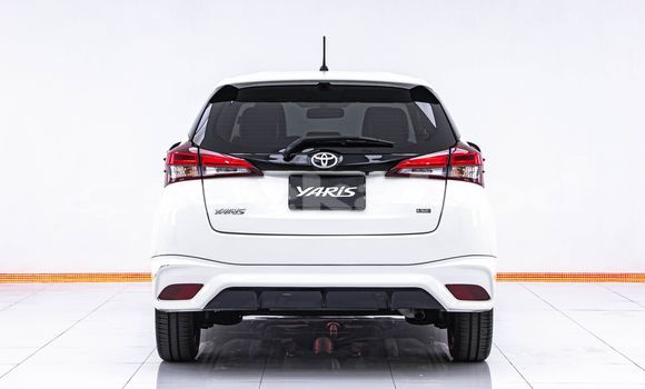 Buy Used Toyota Yaris White Car in Bangkok in Bangkok Buy Used Toyota Yaris White Car in Bangkok in Bangkok