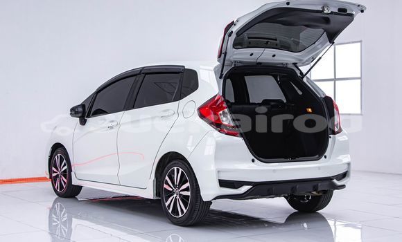 ซื้อ รถมือสอง Honda Jazz ขาว รถยนต์ ใน %{เมือง} ใน กรุงเทพมหานคร ซื้อ รถมือสอง Honda Jazz ขาว รถยนต์ ใน %{เมือง} ใน กรุงเทพมหานคร