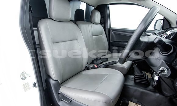 Buy Used Isuzu D-Max White Car in Bangkok in Bangkok Buy Used Isuzu D-Max White Car in Bangkok in Bangkok