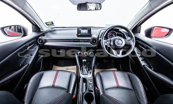 ซื้อ รถมือสอง Mazda 2 สีแดง รถยนต์ ใน %{เมือง} ใน กรุงเทพมหานคร ซื้อ รถมือสอง Mazda 2 สีแดง รถยนต์ ใน %{เมือง} ใน กรุงเทพมหานคร