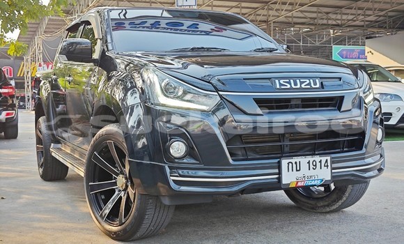 Buy Used Isuzu D-max Hi-Lander 4 dr Black Car in Bangkok in Bangkok Buy Used Isuzu D-max Hi-Lander 4 dr Black Car in Bangkok in Bangkok