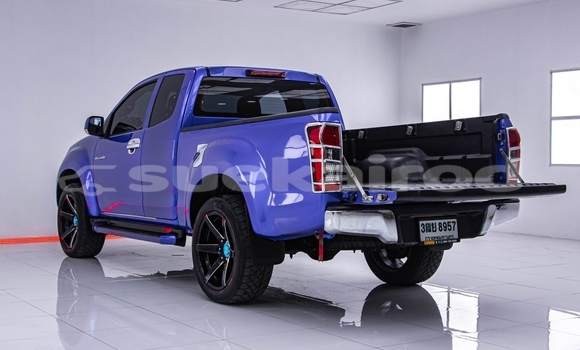 Buy Used Isuzu D-Max Blue Car in Bangkok in Bangkok Buy Used Isuzu D-Max Blue Car in Bangkok in Bangkok