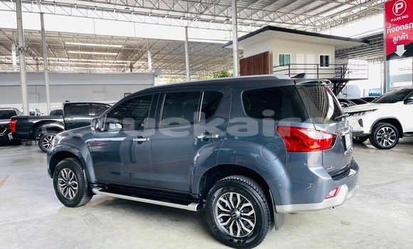 ซื้อ รถมือสอง Isuzu MU-X อื่น ๆ รถยนต์ ใน %{เมือง} ใน กรุงเทพมหานคร ซื้อ รถมือสอง Isuzu MU-X อื่น ๆ รถยนต์ ใน %{เมือง} ใน กรุงเทพมหานคร