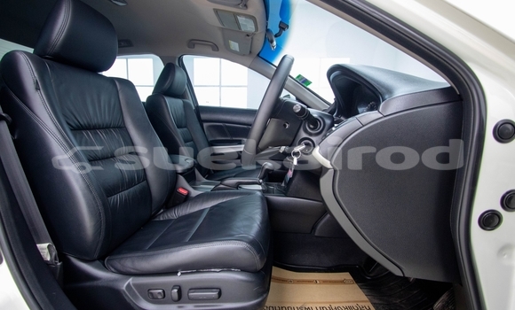 Buy Used Honda Accord White Car in Bangkok in Bangkok Buy Used Honda Accord White Car in Bangkok in Bangkok