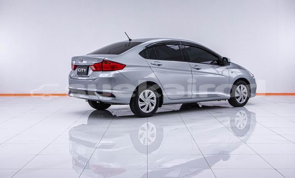 ซื้อ รถมือสอง Honda City อื่น ๆ รถยนต์ ใน %{เมือง} ใน กรุงเทพมหานคร ซื้อ รถมือสอง Honda City อื่น ๆ รถยนต์ ใน %{เมือง} ใน กรุงเทพมหานคร