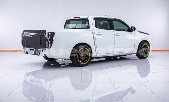 Buy Used Isuzu D-Max White Car in Bangkok in Bangkok Buy Used Isuzu D-Max White Car in Bangkok in Bangkok