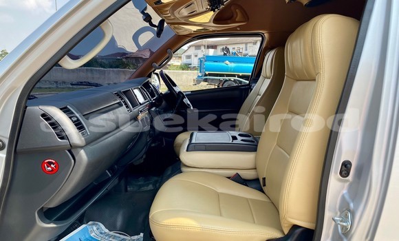 ซื้อ รถมือสอง Toyota Commuter อื่น ๆ รถยนต์ ใน %{เมือง} ใน กรุงเทพมหานคร ซื้อ รถมือสอง Toyota Commuter อื่น ๆ รถยนต์ ใน %{เมือง} ใน กรุงเทพมหานคร