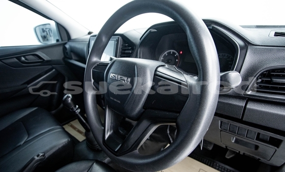 Buy Used Isuzu D-Max White Car in Bangkok in Bangkok Buy Used Isuzu D-Max White Car in Bangkok in Bangkok