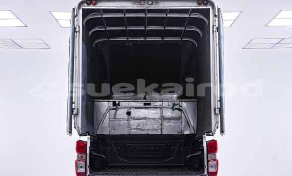 Buy Used Isuzu D-Max White Car in Bangkok in Bangkok Buy Used Isuzu D-Max White Car in Bangkok in Bangkok