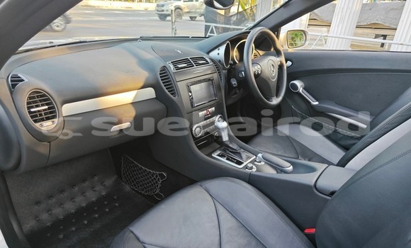 Buy Used Mercedes-Benz SLK-klasse Other Car in Bangkok in Bangkok Buy Used Mercedes-Benz SLK-klasse Other Car in Bangkok in Bangkok