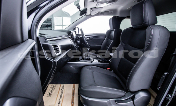 Buy Used Isuzu D-Max Black Car in Bangkok in Bangkok Buy Used Isuzu D-Max Black Car in Bangkok in Bangkok