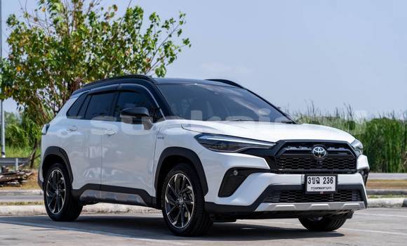 Buy Used Toyota Corolla Cross White Car in Bangkok in Bangkok Buy Used Toyota Corolla Cross White Car in Bangkok in Bangkok