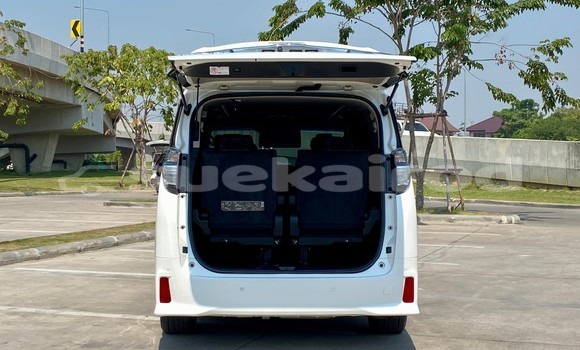 ซื้อ รถมือสอง Toyota Vellfire ขาว รถยนต์ ใน %{เมือง} ใน กรุงเทพมหานคร ซื้อ รถมือสอง Toyota Vellfire ขาว รถยนต์ ใน %{เมือง} ใน กรุงเทพมหานคร