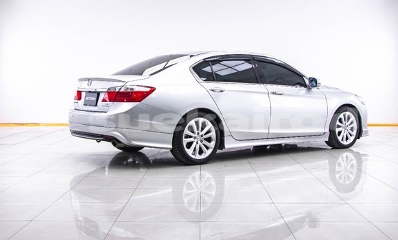 Buy Used Honda Accord Silver Car in Bangkok in Bangkok Buy Used Honda Accord Silver Car in Bangkok in Bangkok