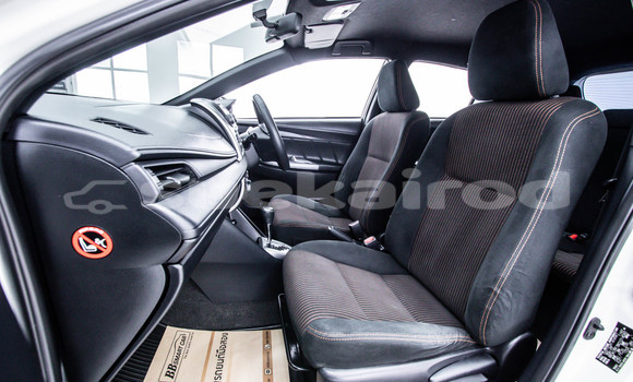 ซื้อ รถมือสอง Toyota Yaris ขาว รถยนต์ ใน %{เมือง} ใน กรุงเทพมหานคร ซื้อ รถมือสอง Toyota Yaris ขาว รถยนต์ ใน %{เมือง} ใน กรุงเทพมหานคร