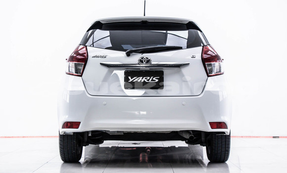 ซื้อ รถมือสอง Toyota Yaris ขาว รถยนต์ ใน %{เมือง} ใน กรุงเทพมหานคร ซื้อ รถมือสอง Toyota Yaris ขาว รถยนต์ ใน %{เมือง} ใน กรุงเทพมหานคร