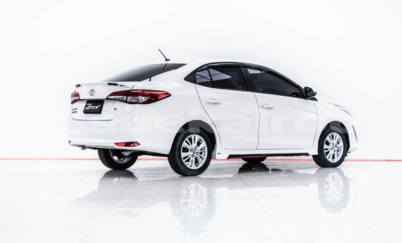 Buy Used Toyota Yaris Ativ White Car in Bangkok in Bangkok Buy Used Toyota Yaris Ativ White Car in Bangkok in Bangkok