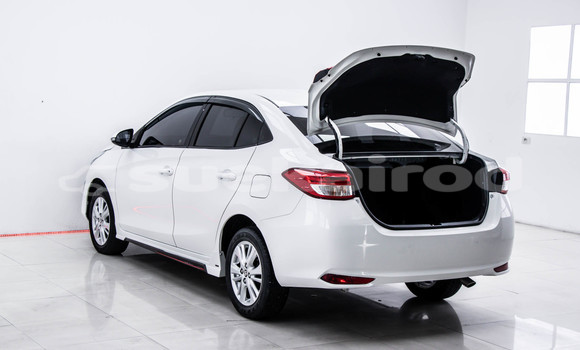 Buy Used Toyota Yaris Ativ White Car in Bangkok in Bangkok Buy Used Toyota Yaris Ativ White Car in Bangkok in Bangkok