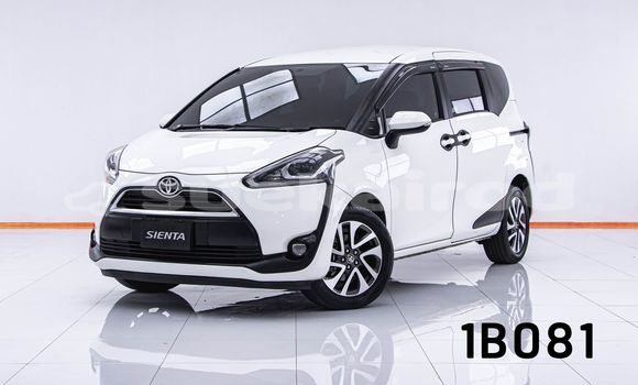 Buy Used Toyota Sienta White Car in Bangkok in Bangkok Buy Used Toyota Sienta White Car in Bangkok in Bangkok