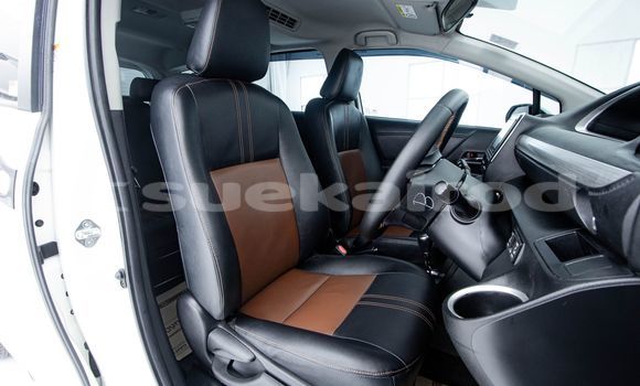 Buy Used Toyota Sienta White Car in Bangkok in Bangkok Buy Used Toyota Sienta White Car in Bangkok in Bangkok