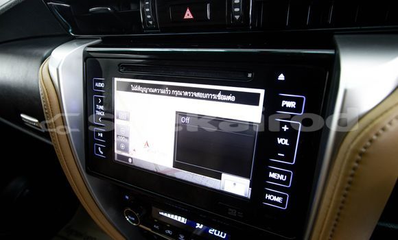 ซื้อ รถมือสอง Toyota Fortuner ขาว รถยนต์ ใน %{เมือง} ใน กรุงเทพมหานคร ซื้อ รถมือสอง Toyota Fortuner ขาว รถยนต์ ใน %{เมือง} ใน กรุงเทพมหานคร