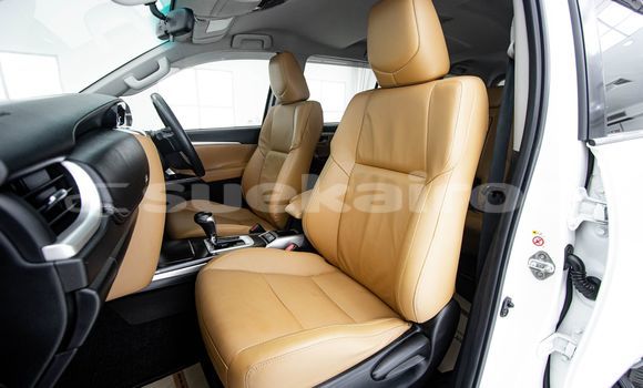 ซื้อ รถมือสอง Toyota Fortuner ขาว รถยนต์ ใน %{เมือง} ใน กรุงเทพมหานคร ซื้อ รถมือสอง Toyota Fortuner ขาว รถยนต์ ใน %{เมือง} ใน กรุงเทพมหานคร