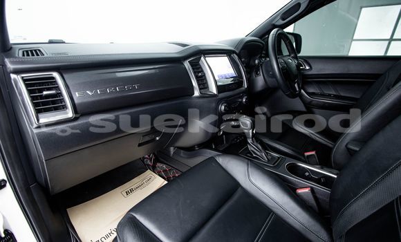 Buy Used Ford Everest White Car in Bangkok in Bangkok Buy Used Ford Everest White Car in Bangkok in Bangkok