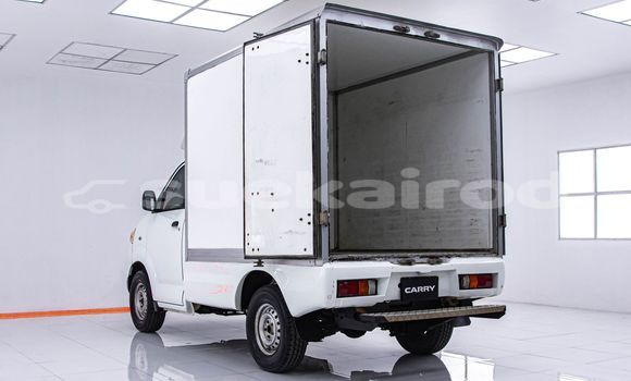 Buy Used Suzuki Carry White Car in Bangkok in Bangkok Buy Used Suzuki Carry White Car in Bangkok in Bangkok