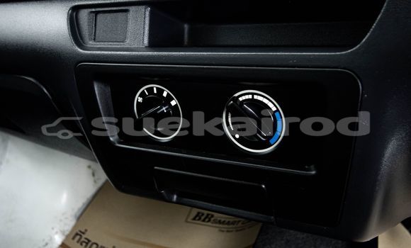 Buy Used Suzuki Carry White Car in Bangkok in Bangkok Buy Used Suzuki Carry White Car in Bangkok in Bangkok