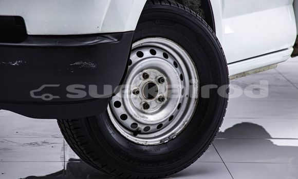 Buy Used Suzuki Carry White Car in Bangkok in Bangkok Buy Used Suzuki Carry White Car in Bangkok in Bangkok