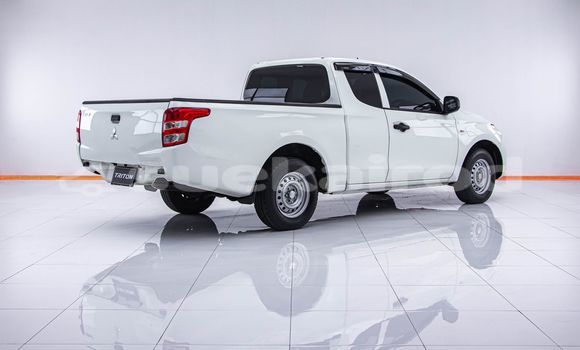 ซื้อ รถมือสอง Mitsubishi Triton ขาว รถยนต์ ใน %{เมือง} ใน กรุงเทพมหานคร ซื้อ รถมือสอง Mitsubishi Triton ขาว รถยนต์ ใน %{เมือง} ใน กรุงเทพมหานคร