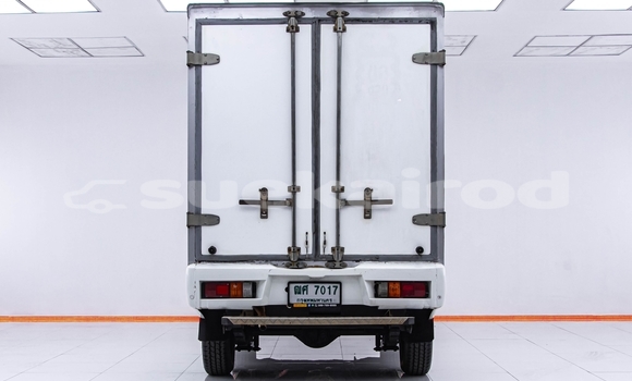 ซื้อ รถมือสอง Suzuki Carry ขาว รถยนต์ ใน %{เมือง} ใน กรุงเทพมหานคร ซื้อ รถมือสอง Suzuki Carry ขาว รถยนต์ ใน %{เมือง} ใน กรุงเทพมหานคร