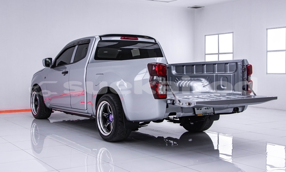 Buy Used Isuzu D-Max Other Car in Bangkok in Bangkok Buy Used Isuzu D-Max Other Car in Bangkok in Bangkok