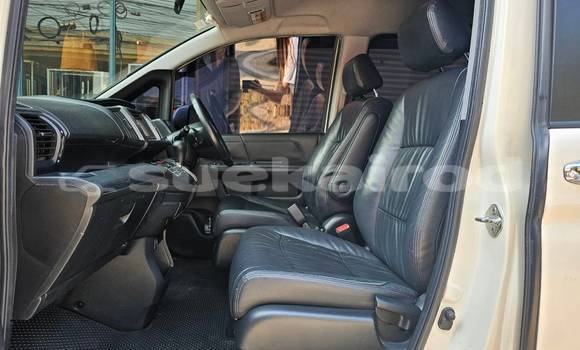 Buy Used Honda Stepwgn White Car in Bangkok in Bangkok Buy Used Honda Stepwgn White Car in Bangkok in Bangkok