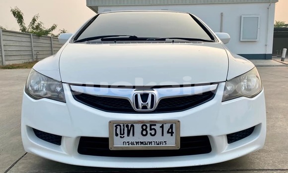 Buy Used Honda Civic White Car in Bangkok in Bangkok