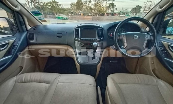 ซื้อ รถมือสอง Hyundai H1 สีดำ รถยนต์ ใน %{เมือง} ใน กรุงเทพมหานคร ซื้อ รถมือสอง Hyundai H1 สีดำ รถยนต์ ใน %{เมือง} ใน กรุงเทพมหานคร