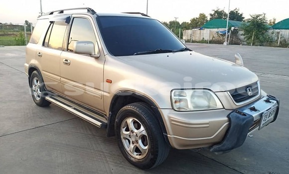 ซื้อ รถมือสอง Honda CR-V อื่น ๆ รถยนต์ ใน %{เมือง} ใน กรุงเทพมหานคร