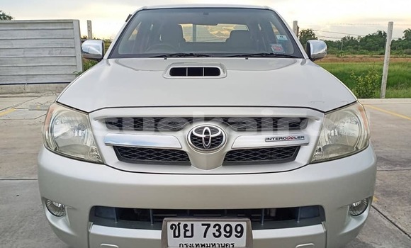 ซื้อ รถมือสอง Toyota Hilux อื่น ๆ รถยนต์ ใน %{เมือง} ใน กรุงเทพมหานคร
