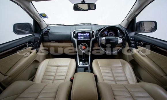 ซื้อ รถมือสอง Isuzu MU-X สีน้ำตาล รถยนต์ ใน %{เมือง} ใน กรุงเทพมหานคร ซื้อ รถมือสอง Isuzu MU-X สีน้ำตาล รถยนต์ ใน %{เมือง} ใน กรุงเทพมหานคร