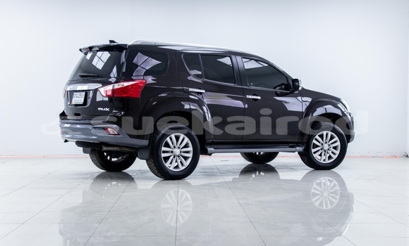 ซื้อ รถมือสอง Isuzu MU-X สีน้ำตาล รถยนต์ ใน %{เมือง} ใน กรุงเทพมหานคร ซื้อ รถมือสอง Isuzu MU-X สีน้ำตาล รถยนต์ ใน %{เมือง} ใน กรุงเทพมหานคร